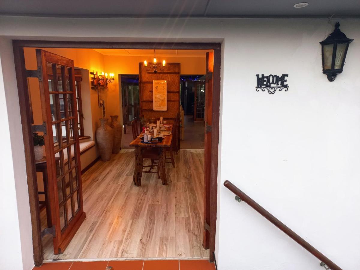 Woodleigh Guest Lodge East London Extérieur photo