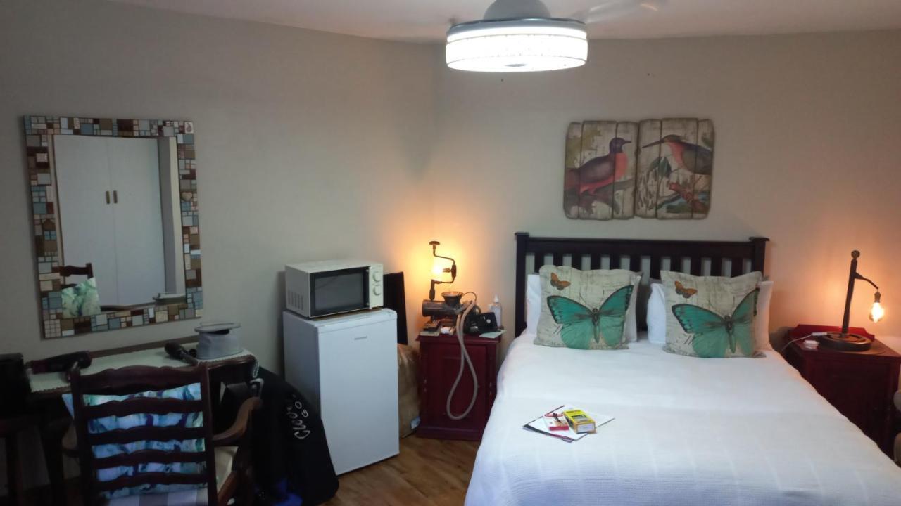 Woodleigh Guest Lodge East London Extérieur photo